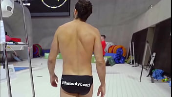 Preview 4 of Faks Taxi Russian - The Body Coach&#039_s hot ass in Speedos