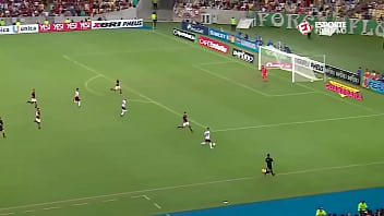 Preview 1 of Anal Creampie And Burnette - Nen&ecirc_ come cu de mulambo em pleno Maracan&atilde_