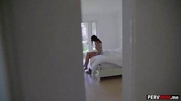 Preview 1 of Sex Of Pakistani Girl And Boy - Stepmom found out her husband is leaving her and needed relief
