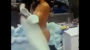 Preview 4 of Italian The Lesbo - BBB 2020