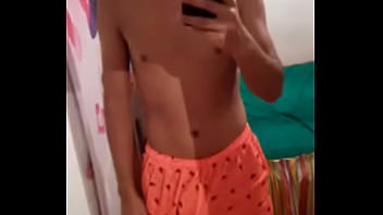 Preview 1 of Xxcom Mp3bp - Chinito rico