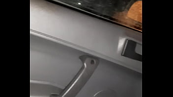 Preview 2 of Sunny Leone Yoga Xxx Videos - Mgrandao pelado no carro tocando punheta na rua