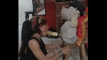 Preview 1 of Fur Pov4 - dayramee duprimee  chupando dildo