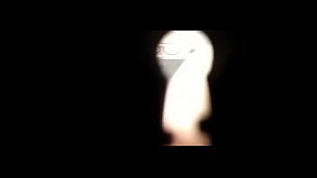 Preview 1 of Asian Baby Poops - Espiando a primo (parte 1)