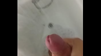 Preview 3 of Mother In Kitchen Fucking Boy - Masturbaci&oacute_n en el ba&ntilde_o