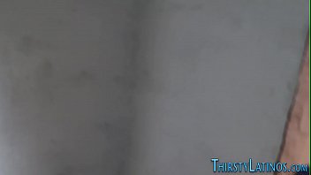 Preview 4 of Romawi Kerajaan - Gay latino bareback fucks and sucks