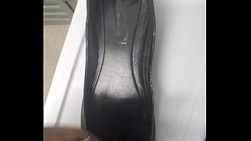 Preview 1 of Anal Monique Alexander - Shoe cum