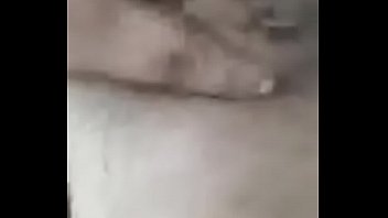 Preview 4 of Indonesia School Seks - Gordita se regala ya que el marido no est&aacute_.