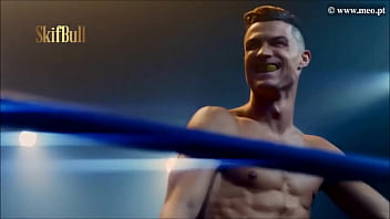 Preview 3 of Nikki Wella Xxx - Momentos sensuais do meu macho sacudo Cristiano Ronaldo. Esse da&iacute_ &eacute_ o tipo de gostoso que eu deixo me foder,  bater,  cuspir e jatar esperma na minha boca. Sonho de ser o dep&oacute_sito do esperma dele