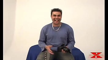 Preview 1 of Old Slut Double Anal Granny Dap - Ela Sabe que sua Bunda &eacute_ Gostosa e Gosta de Gozar Dando o Rabo- Do C&uacute_ para a Boca -Lucas Crazy
