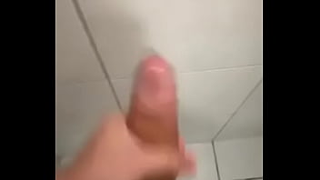 Preview 3 of Gay Boys Pooping6 - Pauzao gozando