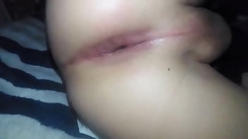 Preview 4 of Johnny Oil Massage In Girls Sex - Jugando con mi ano