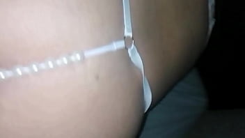 Preview 3 of 12 Inch Lun Xxnx Videos - Esposa posando con tanga de perlas antes de coger parte 2