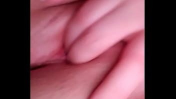 Preview 4 of First Dildo - Toc&aacute_ndome