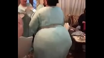 Preview 4 of Brazil Ma - Big booty shake