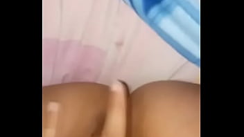 Preview 2 of Va Xxxx - Dedo lindo