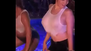 Preview 1 of Julitica Big Boob - Hot ass twerking by models