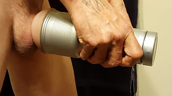 Preview 2 of Peneexibido - Fleshlight fuck premature cum