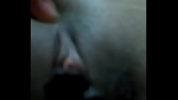 Preview 4 of Christmas Sex 2018 - Novinha se masturbando