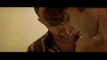 Preview 2 of Xxx Local Bp - Sullivan Stapleton Sexy Scene in&nbsp_Cut Snake (1)