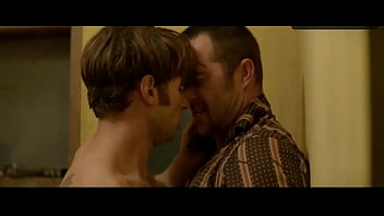 Preview 4 of Xxx Local Bp - Sullivan Stapleton Sexy Scene in&nbsp_Cut Snake (1)