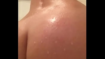 Preview 1 of Bukkakke Sluts - Bathtime