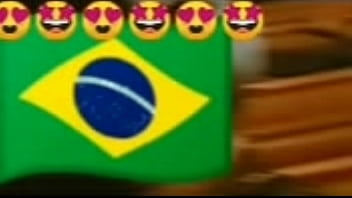 Preview 1 of 18 Virgin New - Americana safada levando rola de quatro na frente do corno