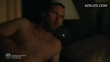 Preview 2 of Desi Andra Aunty - Sullivan Stapleton Sexy,  Shirtless Scene in&nbsp_Blindspot (1)