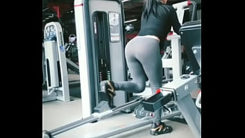 Preview 4 of Brazzees Hd - Jimena S&aacute_nchez en el gym