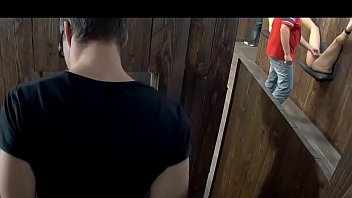 Preview 1 of Abella Denger Valentina Nappi - bordel tch&egrave_que,  putes li&eacute_es et &agrave_ poil,  elles se font prendre par tous les mecs