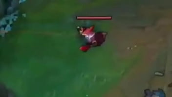 Preview 2 of Over Size Xxl - Udyr comendo esfiha-ha da Annie (cr&eacute_ditos a p&aacute_gina picko udyr independente da matchup)