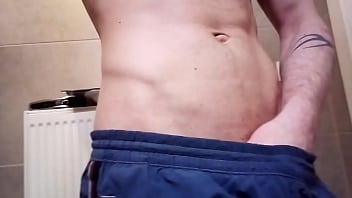 Preview 2 of Umkleide Hidden - Gay boy