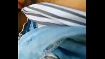 Preview 2 of Indian Sister Ki Chucai Hindi - S&oacute_ uma chupada