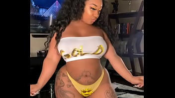 Preview 2 of Gisselle Way - Stripper Dancing