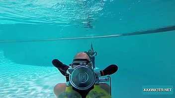 Preview 1 of Lincoln Ne Porn - Jason and Monica fuck hard underwater