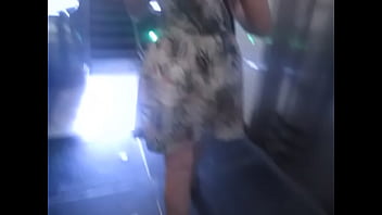 Preview 1 of Xxxcom Amreka - Upskirt in Paris