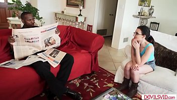 Preview 1 of Kitty Jung Virgenkitty - Teen babe handling her stepdads bbc