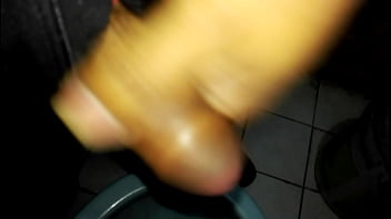 Preview 2 of Fat Mouth Fuck - Solo en casa