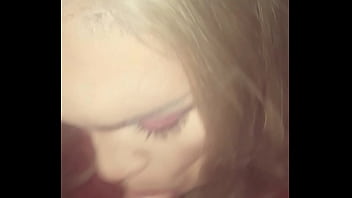 Preview 2 of Indian Dasi Home Sex - Engolindo o pau do novinho gostoso