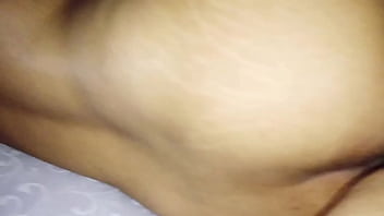 Preview 2 of Vantelina Nippl - Step sister and brother share bed