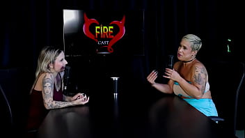 Preview 4 of Kelly V - Tem um p&uacute_blico misto,  &eacute_ MILF,  pegou um que brochou e j&aacute_ passou muita raiva,  por isso escolhe suas batalhas - Just Joana (WATCH ON: SHEER/RED)