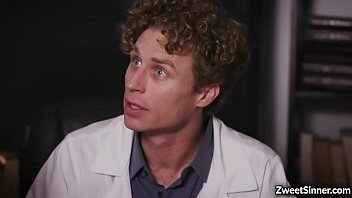 Preview 1 of Reto Tube - Doctor Michael Vegas is in need for semen sample for his fertility clinic so fucks hard with his sexy nurse Eliza Jane to produce what they need.