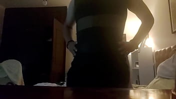 Preview 1 of Young Munches Teen Orgasm - Body negro