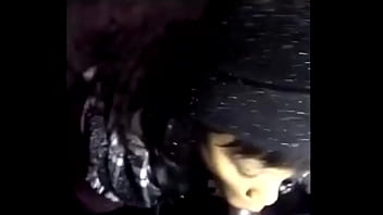 Preview 3 of Susu Jumbo Sex - ELLE SUCE DES GENS DANS LA RUE ALORS QU&#039_IL NEIGE