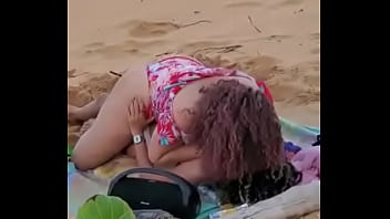 Preview 1 of Hot N Kinky Porn Tube - Beach vybes