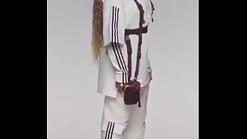 Preview 3 of My Aunt Sleeping - Beyonce Ivy Park Tribute