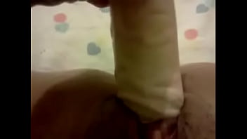Preview 3 of Sunny Leone World Sex Ever - Arely usando su juguete por primera vez para abrir su puchita dificilmente