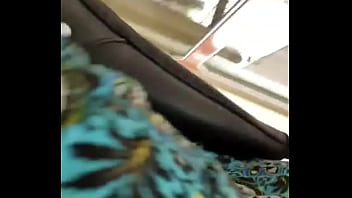 Preview 1 of Priya Ray Xxx - De paseio sem calcinha no supermercado