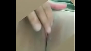 Preview 2 of Sister Teasing Brother For Sex - Julia na siririca part 2