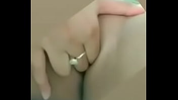 Preview 1 of Sister Teasing Brother For Sex - Julia na siririca part 2